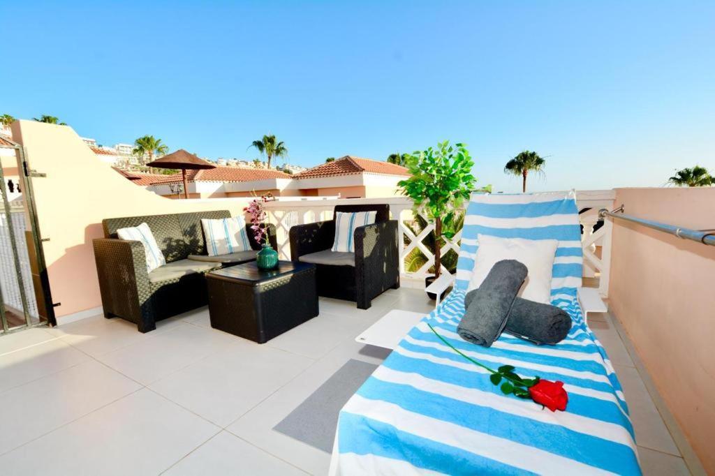 Passione Beautiful Apartment With Sea View أذيخي المظهر الخارجي الصورة