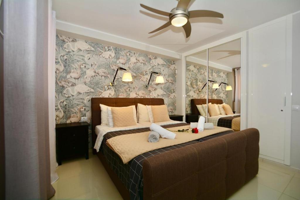 Passione Beautiful Apartment With Sea View أذيخي المظهر الخارجي الصورة